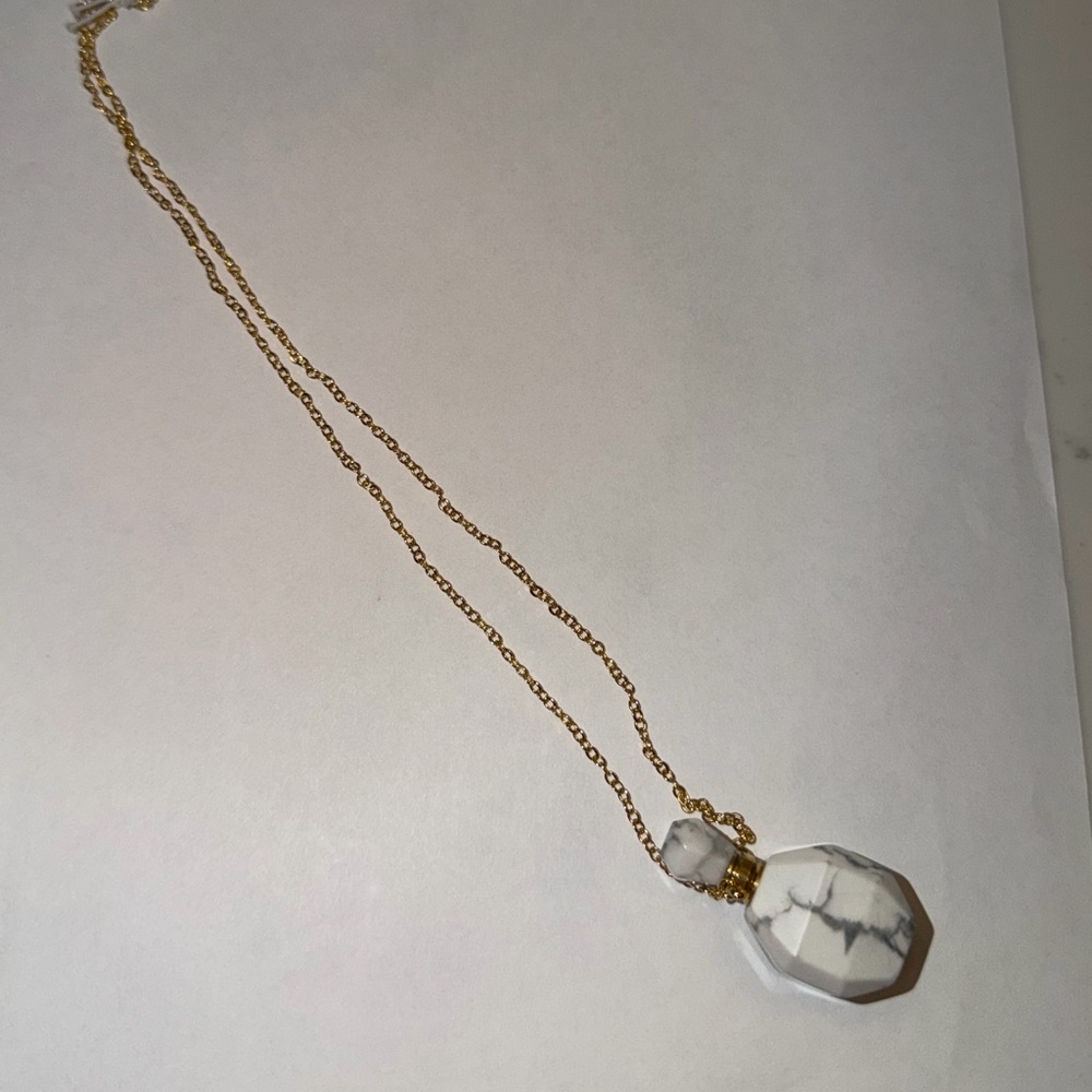 Essential ritual Howlite gemstone stone bottle necklace.